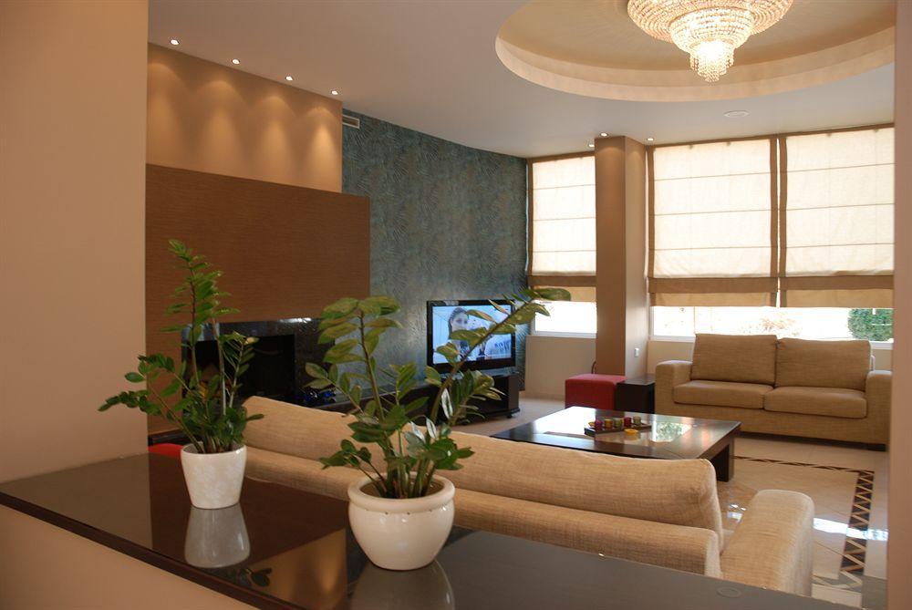 Albatros Hotel Sívota Extérieur photo