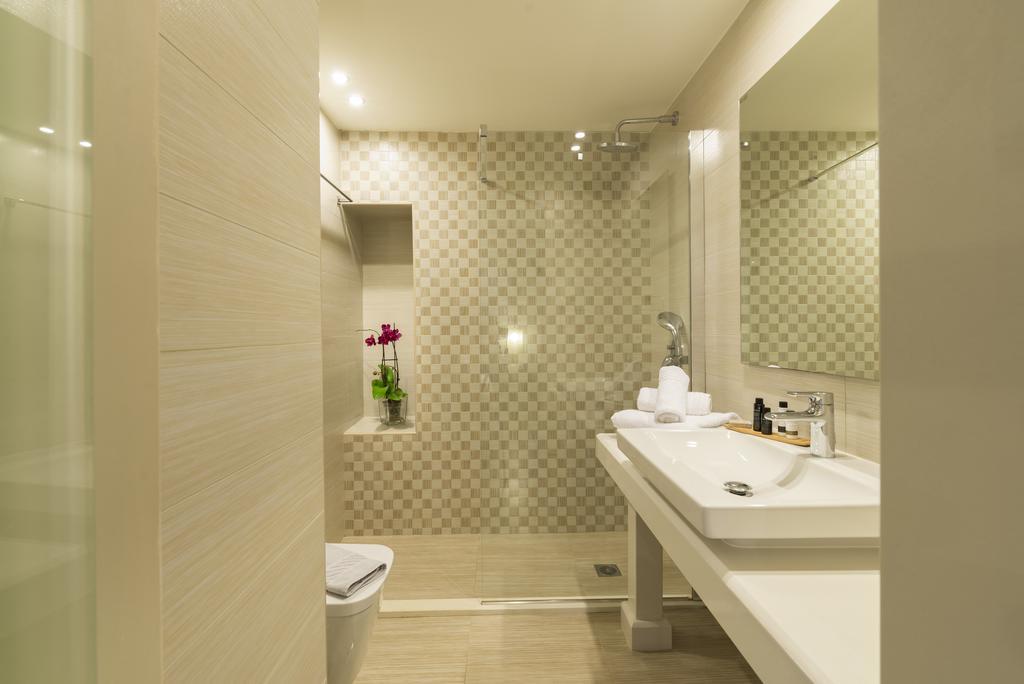 Albatros Hotel Sívota Extérieur photo